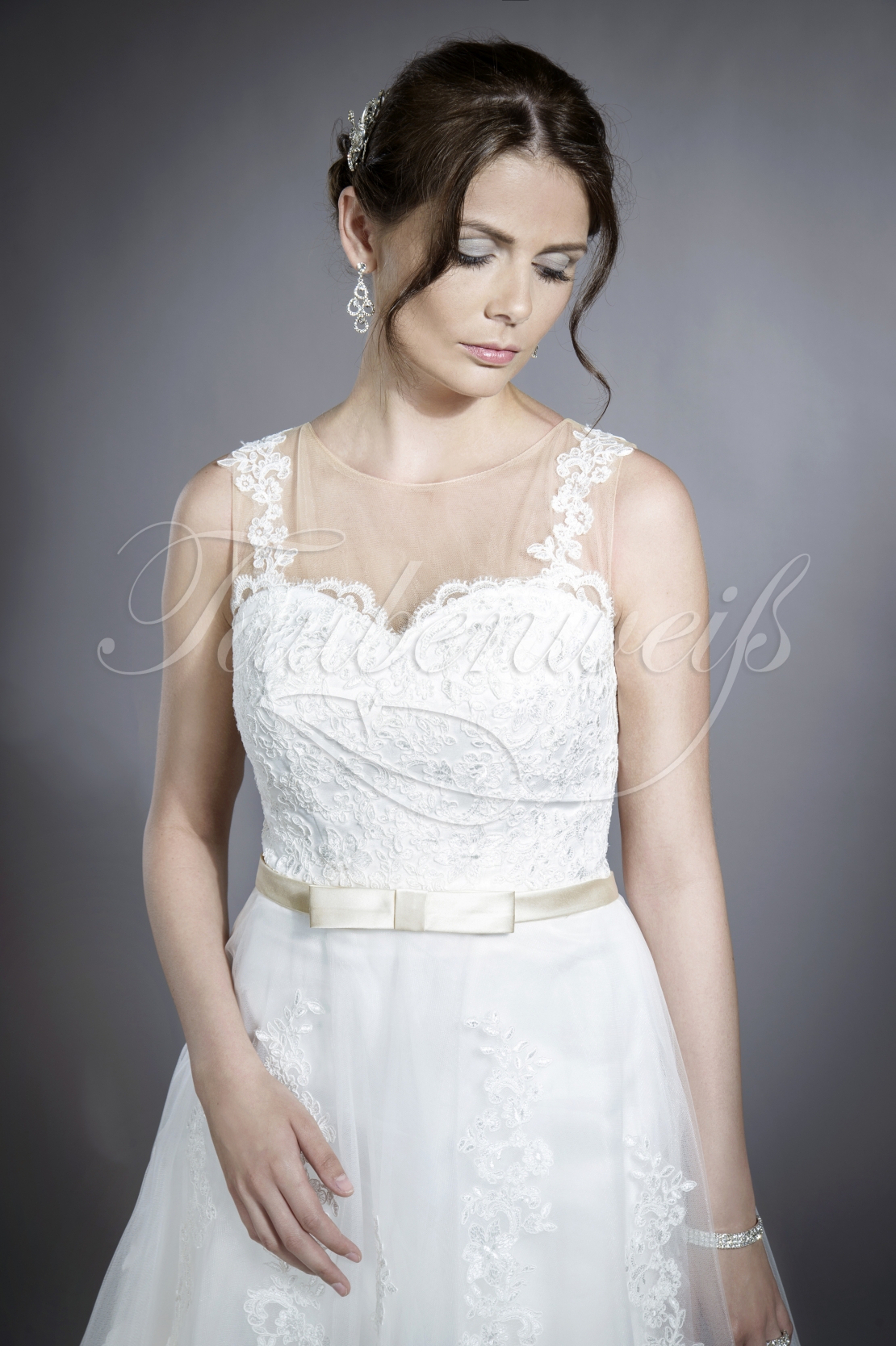 Wedding dress TW0176B 1