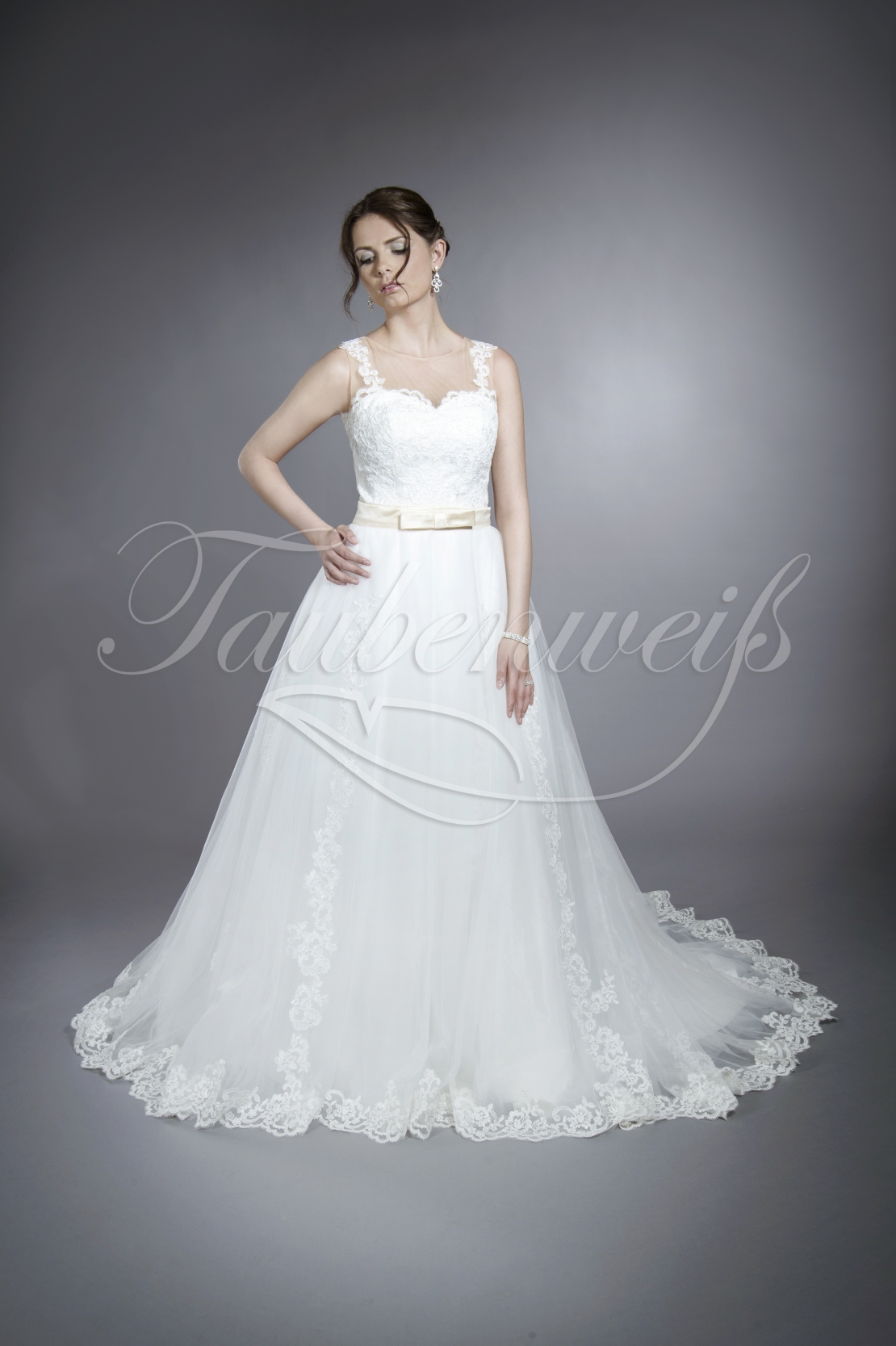 Wedding dress TW0035B 1