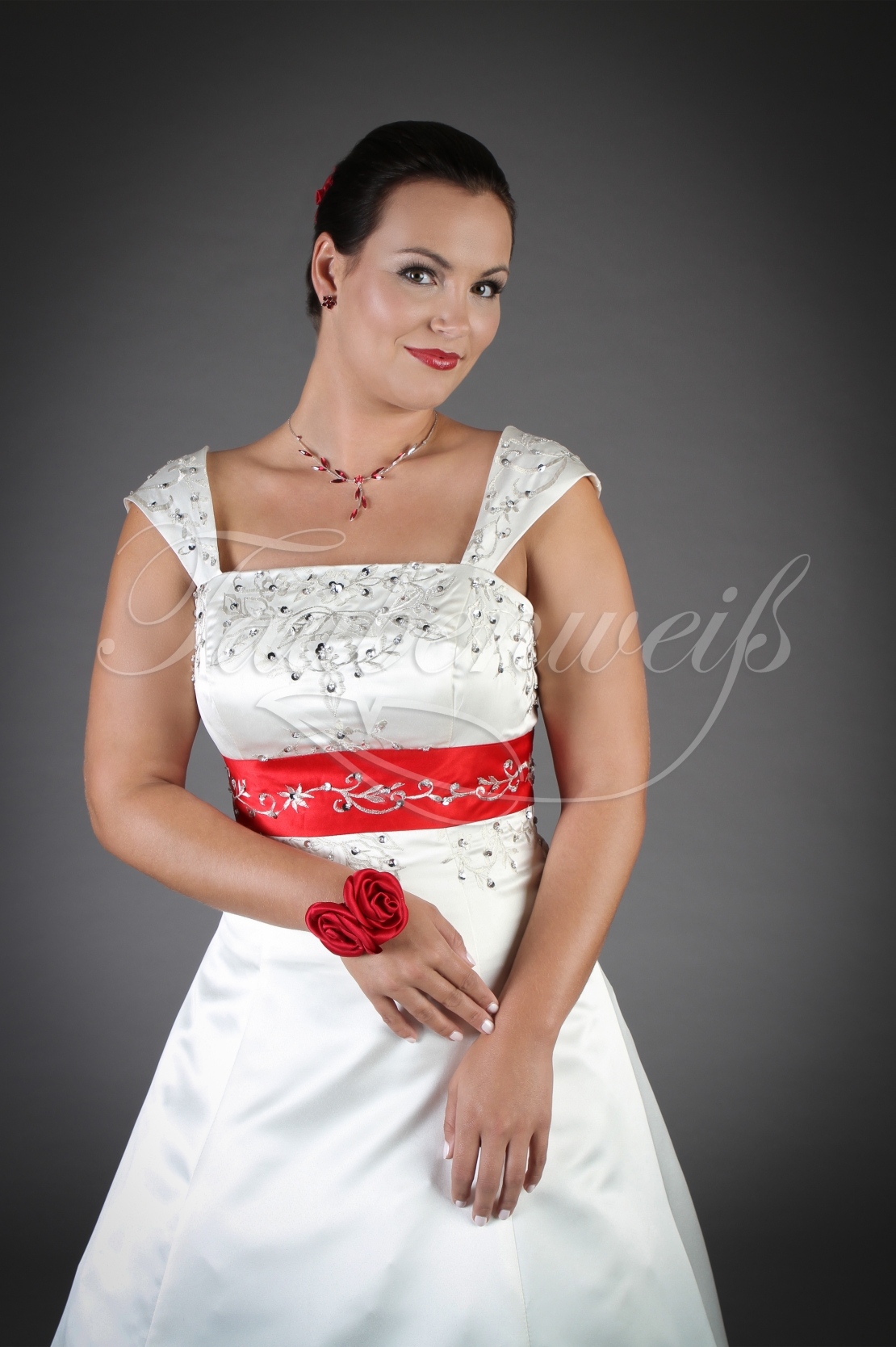 Wedding dress TW0077B 1