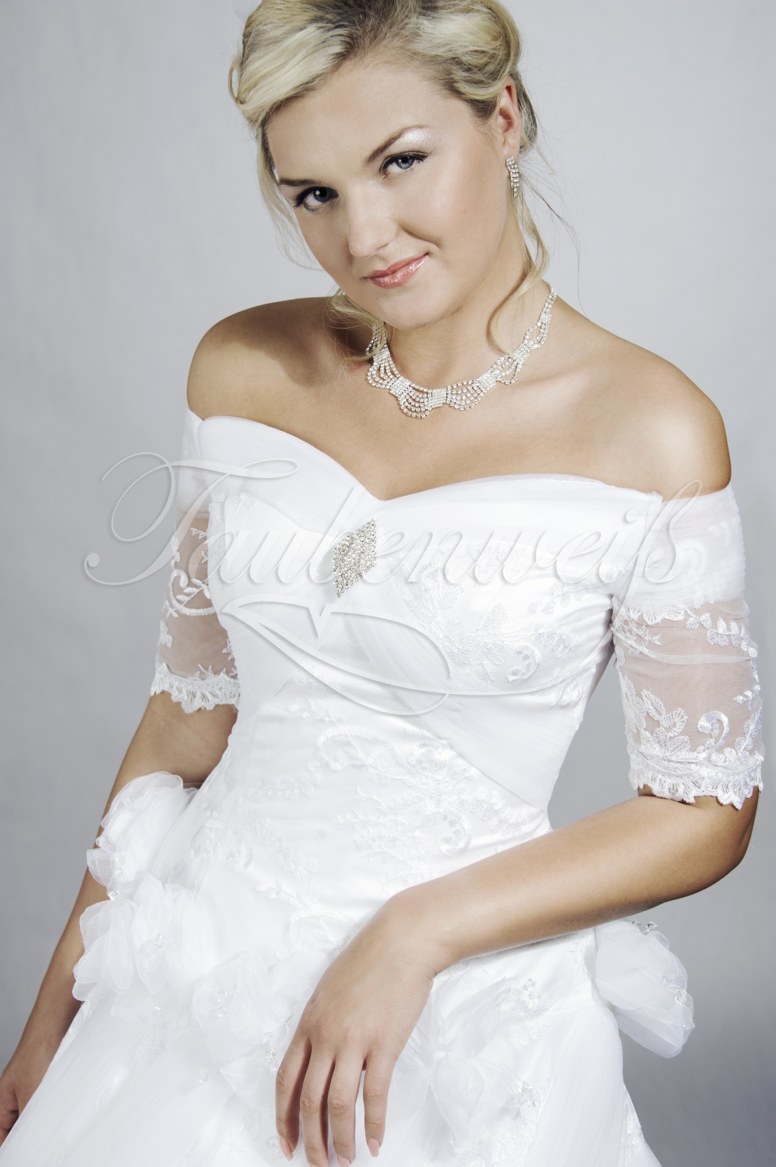 Wedding dress TW0090B 1