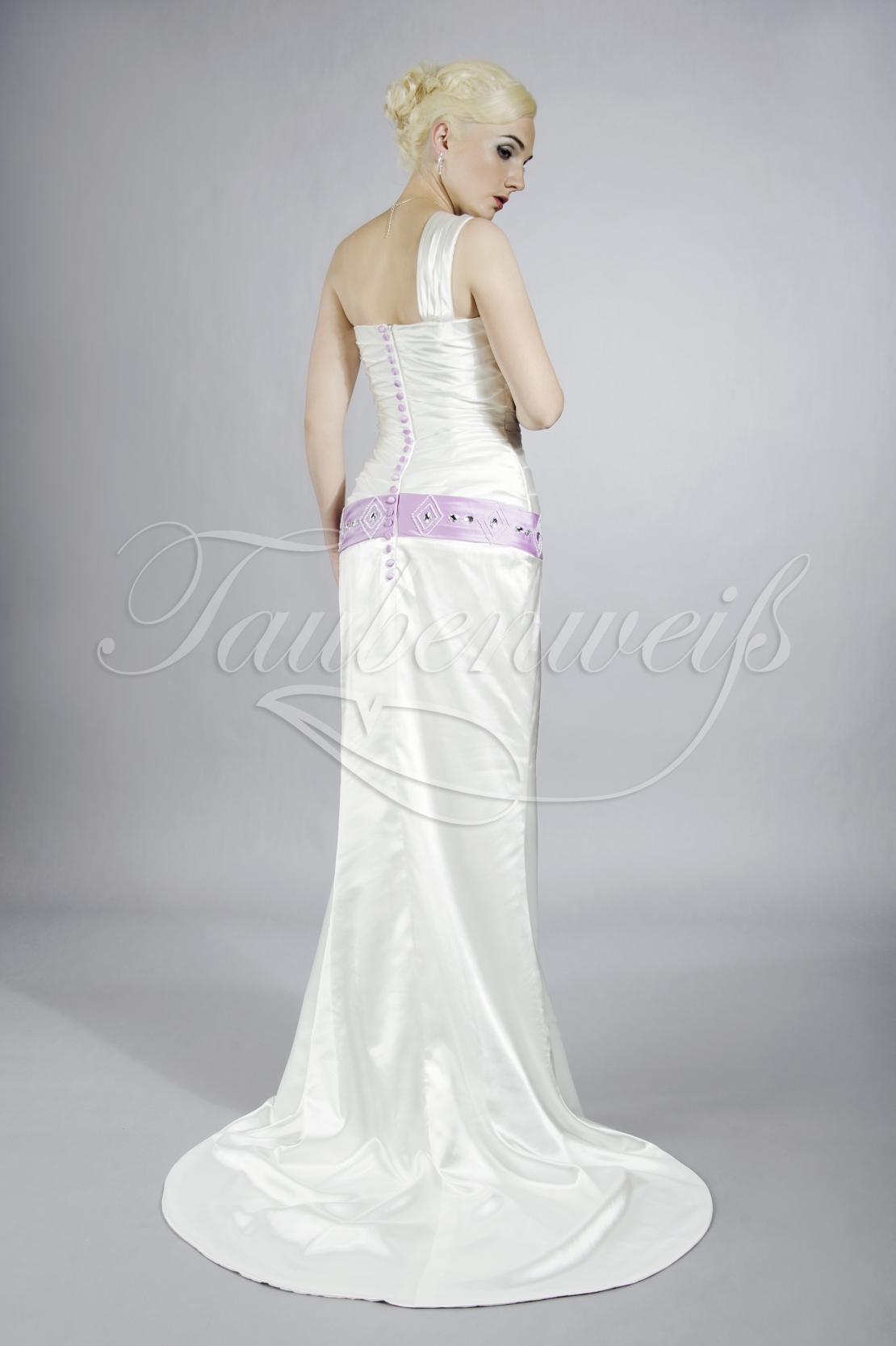 Wedding dress TW0185B 1