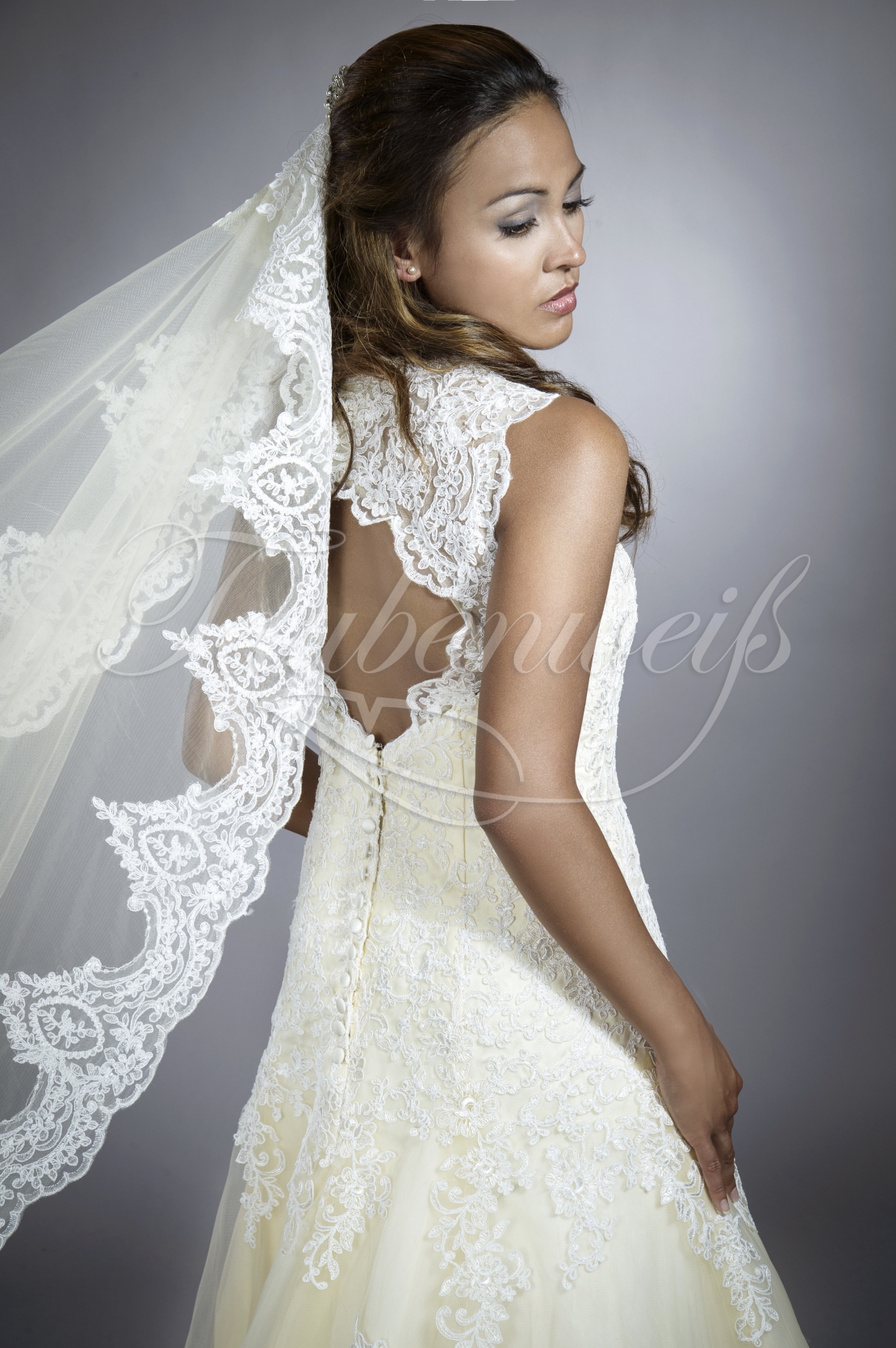 Wedding dress TW0202B 1